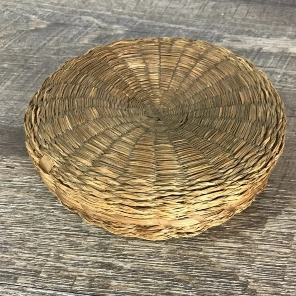 Vintage Chinese Sewing basket‎ wicker flat storage